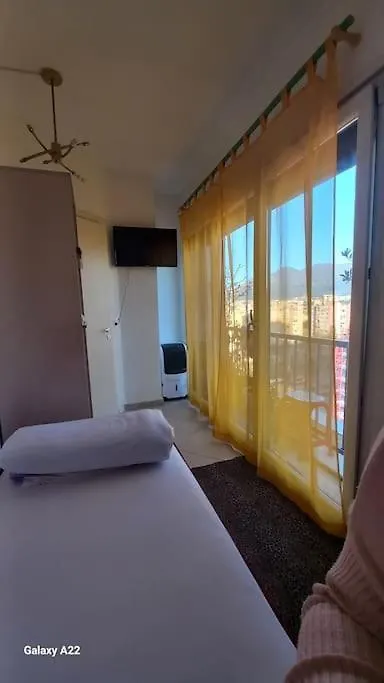 Апартаменты Isabel'S Penthouse Overlooking The City Тирана